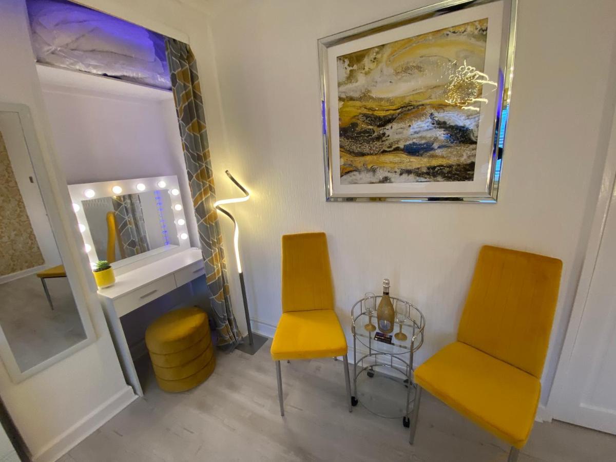 New…The Hottub House Blackpool Pleasure Beach Екстер'єр фото