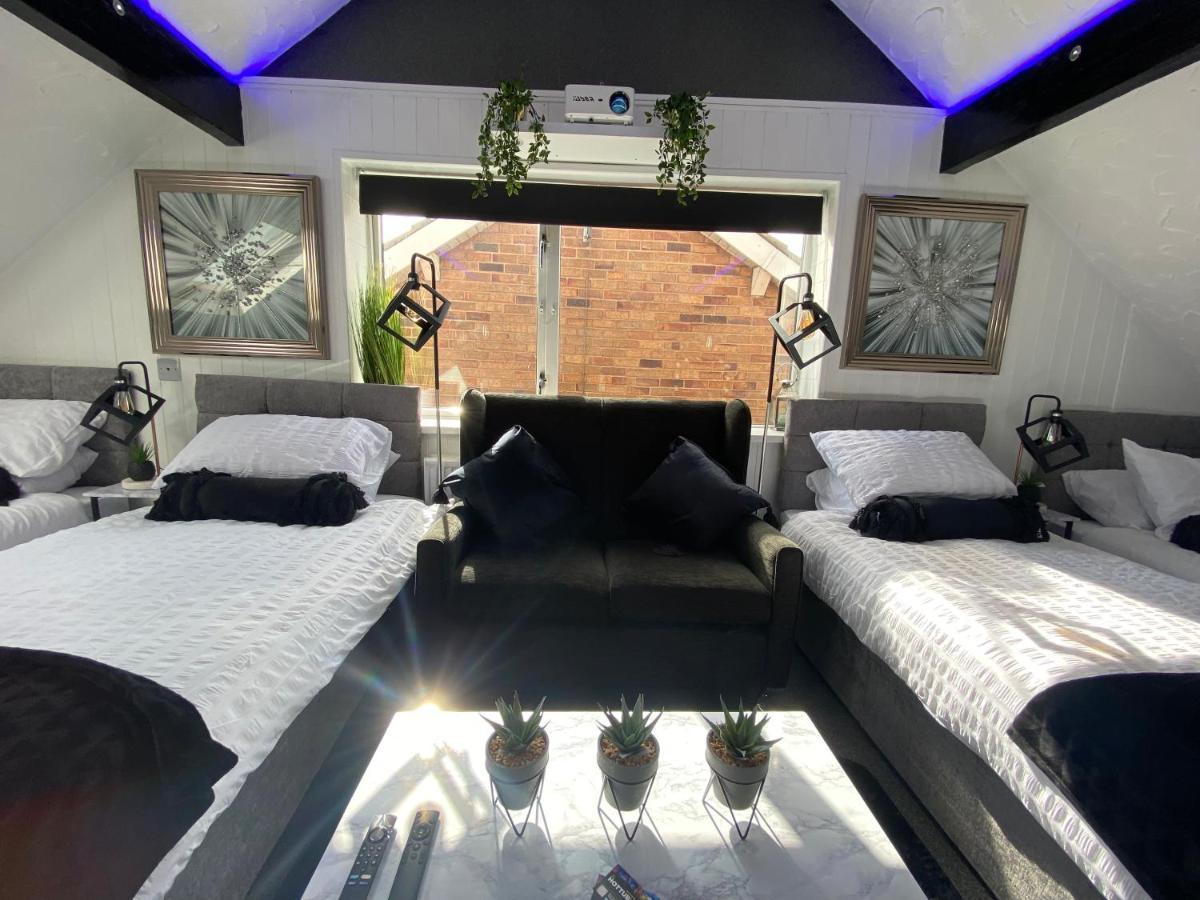 New…The Hottub House Blackpool Pleasure Beach Екстер'єр фото