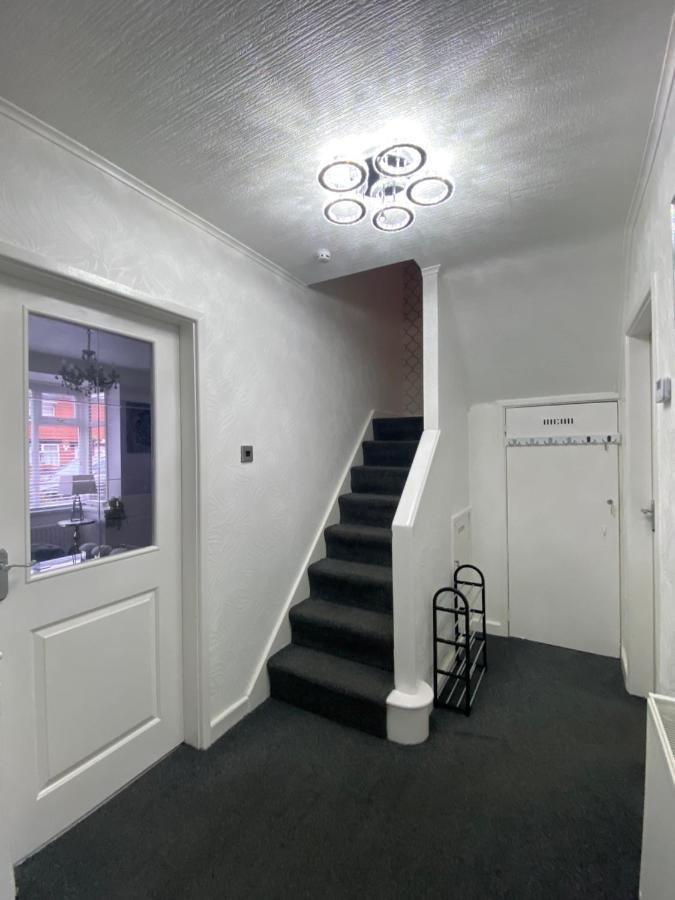 New…The Hottub House Blackpool Pleasure Beach Екстер'єр фото